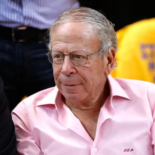 Rockets Owner Leslie Alexander Is Giving Away A BUNCH Of Money To A Charity In Houston Net Worth