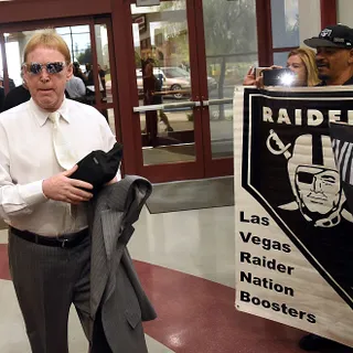 Raiders Still Planning To Move To Vegas With Or Without Sheldon Adelson's Help Net Worth