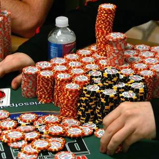 Guy Accidentally Enters $15k Poker Tournament… Ends Up Winning $1 Million! Net Worth