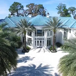 Baseball Legend Barry Larkin Relists Orlando Mansion At $5.4 Million Net Worth