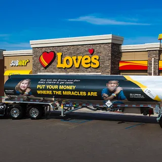 Tom And Judy Love's Truck Stops Have Made Them One Of The Wealthiest American Couples Net Worth