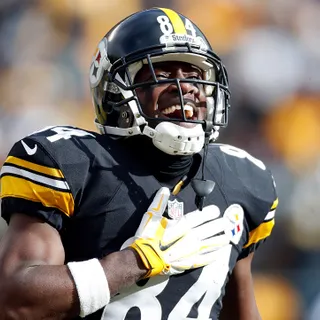 Antonio Brown Is The NFL's Highest-Paid Wide Receiver Net Worth