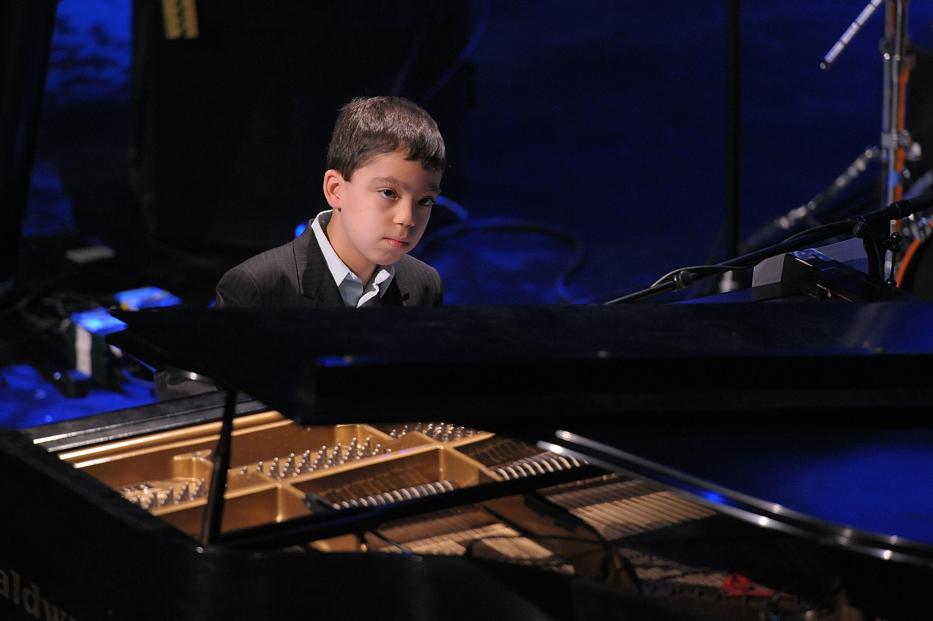 Мальчик вундеркинд. Ethan Bortnick. Ethan Bortnick 2022. Ethan Bortnick musician. Вундеркинды пианисты.