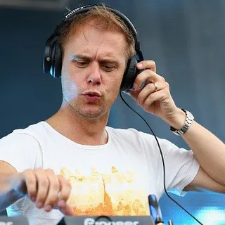 Armin Van Buuren Net Worth